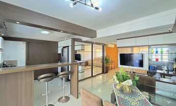 Imagem 7: Sobrado , localizado em frente à Praça do Lagos!