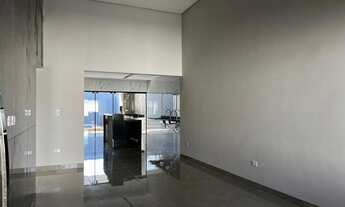 Imagem 3: Casa térrea com 03 suítes e piscina no bairro Rita Vieira!