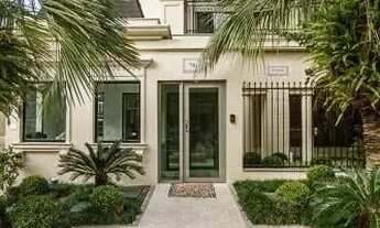 Imagem 2: Apartamento com 2 Dormitorio(s) localizado(a) no bairro Três Figueiras em Porto Alegre / R