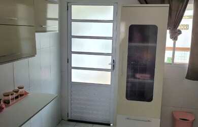 Imagem 4: VENDO CASA MOBILHADA