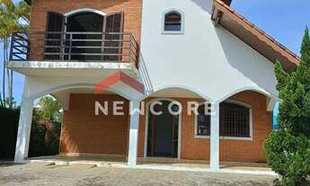 Imagem: Casa de condomínio em avenida padre Anchieta