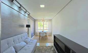 Imagem 2: Imóvel para venda com 49 metros quadrados com 2 quartos em Ipanema - Porto Alegre - RS