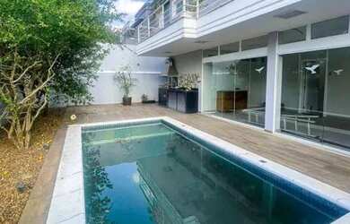 Imagem 4: Casa à venda e para alugar em Santana de Parnaíba, Alphaville, com 4 suítes, com 349 m²