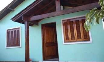 Imagem 2: Casa de esquina no bairro Hípica - 2 dormitórios