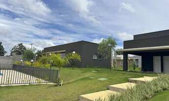 Imagem: Linda casa térrea com 2 dormitórios no