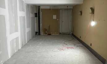 Imagem: OPORTUNIDADE ÚNICA - SALA COMERCIAL NO