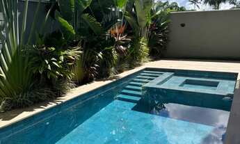 Imagem 6: E-S-P-E-T-A-C-U-L-A-R C-A-S-A N-O A-Z-U-R