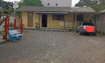 Imagem 3: Vendo casa no início da Praia do Sonho