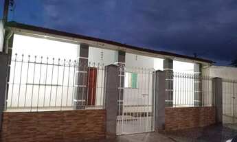 Imagem: Casa com 4 quartos na Av Augusto Montenegro