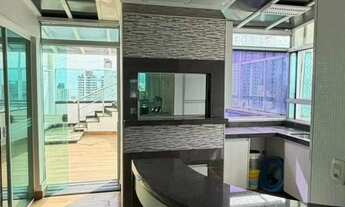 Imagem 2: Cobertura Duplex com Piscina e 4 Suítes Decorada em Balneário Camboriú