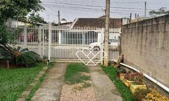 Imagem 3: Viva em Grande Estilo: Casa Espetacular com Piscina em Santa Fé