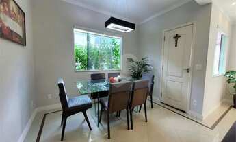 Imagem 3: Casa de Vila à venda com 4 quartos, sendo 1 suíte, em Freguesia, Rio de Janeiro - RJ