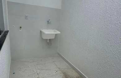 Imagem 5: Oportunidade!!! Casas lindas,1 quarto entrada individual,200m do trevo de Marambaia/São G