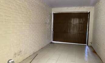 Imagem 7: Casa de (3)três quartos, sendo uma suíte com duas vagas de garagem