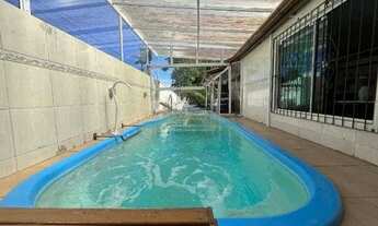 Imagem 7: Casa com 4 quartos para Alugar em Florianópolis! Piscina Privativa, Churrasqueira e 9 vaga