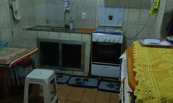 Imagem 2: QUARTO - ESTRLINHAS NO CÉU. A