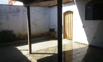 Imagem 2: Aluga se uma casa no bairro Maracanã