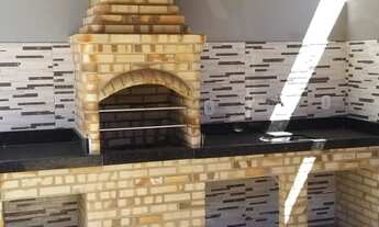 Imagem 6: Vendo casa com 02 quartos sendo 01 suíte, toda fino acabamento, churrasqueira