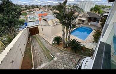 Imagem 2: Casa 2 andares Santa Mônica com 3 quartos 2 suítes 5 vagas