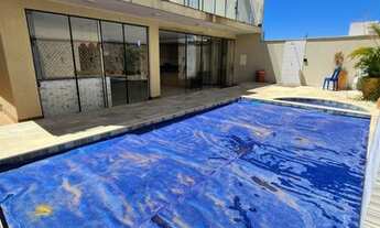 Imagem: Casa de Luxo em Condomínio