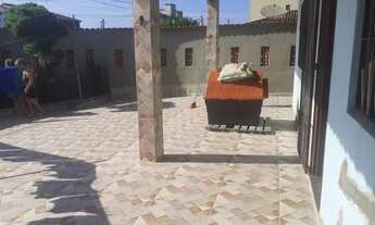 Imagem 3: Casa lote inteiro na segunda quadra da praia