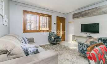 Imagem 3: Sobrado para venda tem 161 metros quadrados com 3 quartos em Jardim Lindóia - Porto Alegre