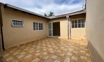 Imagem 2: Casa 4 dormitórios sendo 1 suíte