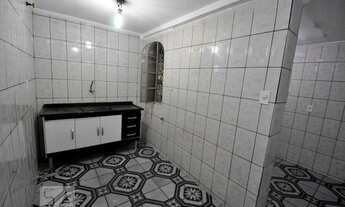 Imagem 3: Casa para Aluguel - Pestana, 2 Quartos, 50 m2