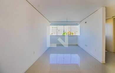 Imagem 2: Apartamento para Aluguel - Jardim Botânico, 2 Quartos, 50 m2