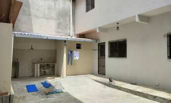 Imagem 4: Casa duplex próximo ao terminal de Campo Grande