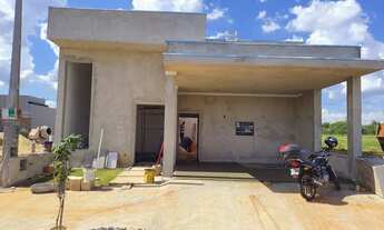 Imagem: Casa com piscina, Laranjeiras