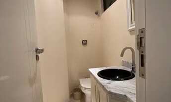 Imagem 6: Apartamento para venda tem 134 metros quadrados com 3 quartos em Centro - Florianópolis