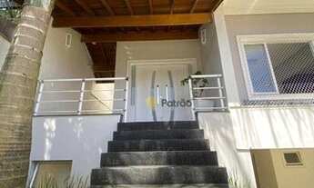 Imagem 7: Sobrado PARQUE DOS PÁSSAROS com 3 dormitórios suítes, piscina, para alugar, 380 m² por R