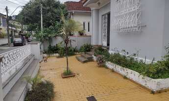 Imagem 2: Casa para aluguel possui 110 metros quadrados com 3 quartos em Valparaíso - Petrópolis - R