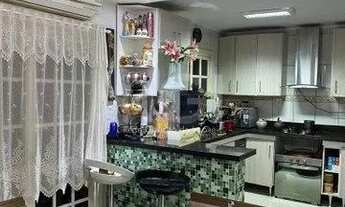 Imagem 7: Sobrado para Venda - 204m², 3 dormitórios, sendo 1 suites, 2 vagas - Sarandi