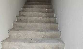 Imagem 5: Vendo este imóvel com garagem e 2 casas com laje pra fazer mais uma casa