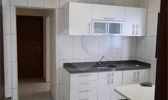 Imagem 2: Sobrado 3 dorms e 1 suite com quintal