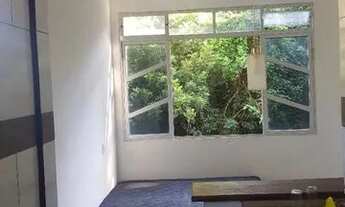 Imagem 3: Charmosa Kit Net em Servidão Familiar - Tranquilidade e Conforto