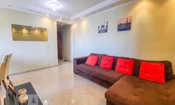 Imagem 2: Apartamento para Aluguel - Assunção, 2 Quartos, 77 m2