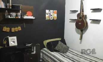 Imagem 3: Casa 3 dormitórios com suíte no bairro Anchieta em Porto Alegre