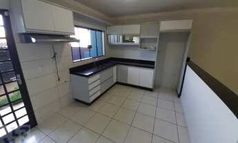 Imagem 3: Casa Residencial com 2 quartos para alugar por R$ 1400.00, 130.00 m2 - RESIDENCIAL INTERLA