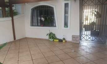 Imagem 3: Ótimo sobrado em vila aberta com 134m², 3 dormitórios sendo 1 suíte, 4 banheiros, 2 salas