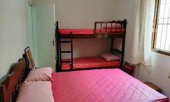 Imagem 7: Casa em Guarujá, 04 dormitórios, localizada a uma quadra da praia