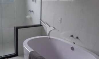 Imagem 5: SANTANA DE PARNAIBA - Casa Padrão - Alphaville