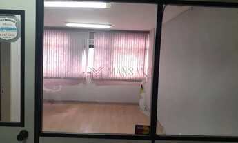 Imagem: Sala para venda com 39 m² e 1 quarto em