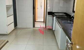 Imagem 4: Apartamento à Venda de 03 Suítes no Centro de Ribeirão Preto com Sacada