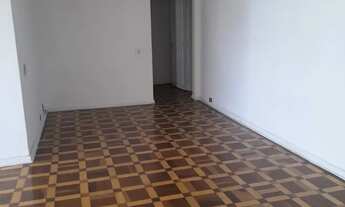 Imagem 4: Apartamento com 168m2 no Alto de Pinheiros, com 2 dormitórios e 2 vagas