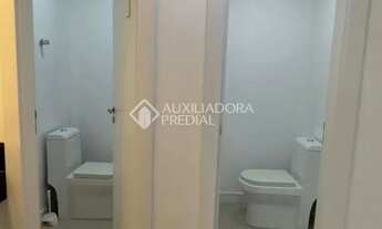 Imagem 15: Sala comercial com 105,50m² privativos, para locação a 100m Av. Brasil