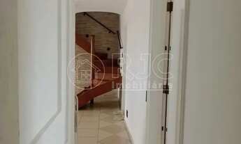 Imagem 7: Duplex para venda tem 169 metros quadrados com 3 quartos em Laranjeiras - Rio de Janeiro