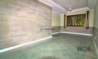 Imagem 2: Casa em condomínio 111m² - 3 dormitórios sendo 1 suíte e 4 vagas no bairro Espirito Santo